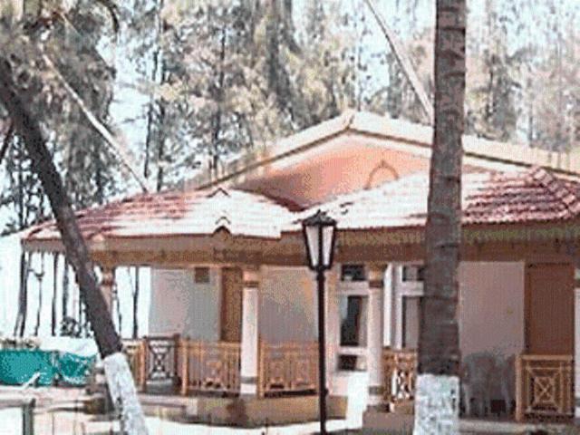 Golden Swan Beach Resort Murūd Habitación foto