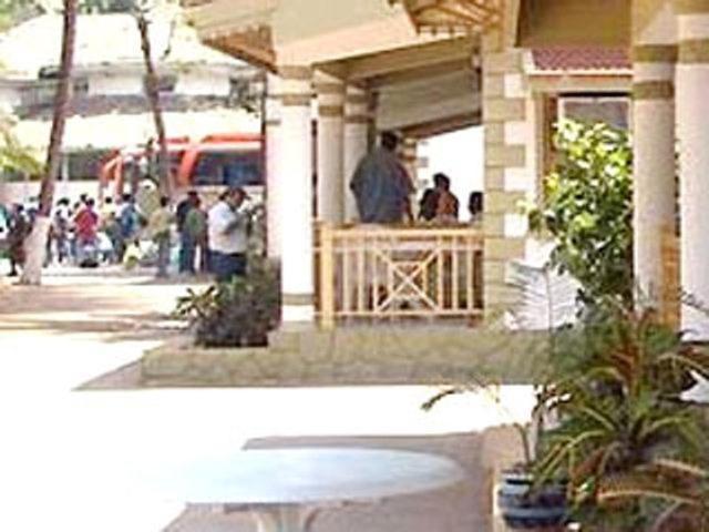 Golden Swan Beach Resort Murūd Exterior foto